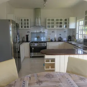  Ferienhaus Tropical Garden Self Catering